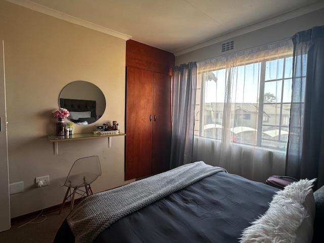 2 Bedroom Property for Sale in Hillside Free State